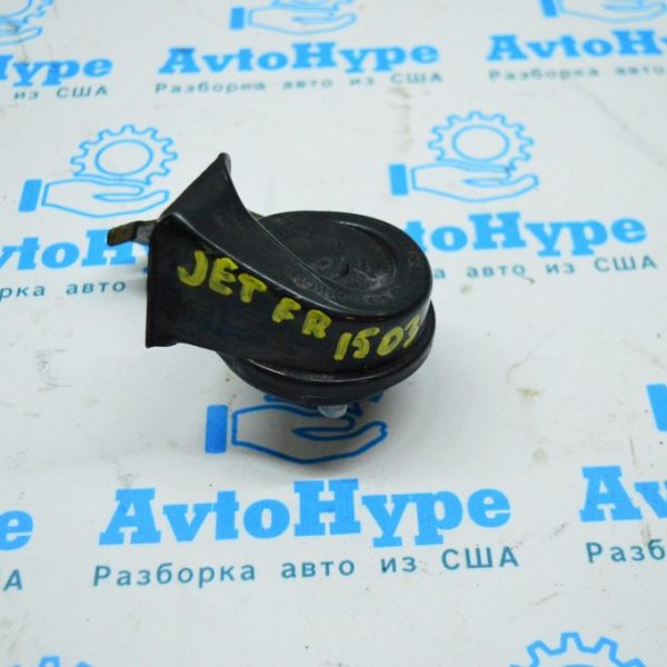 Сигнал низкий прав VW Jetta 11-18 USA (03) трещинка 5C0-951-221-B