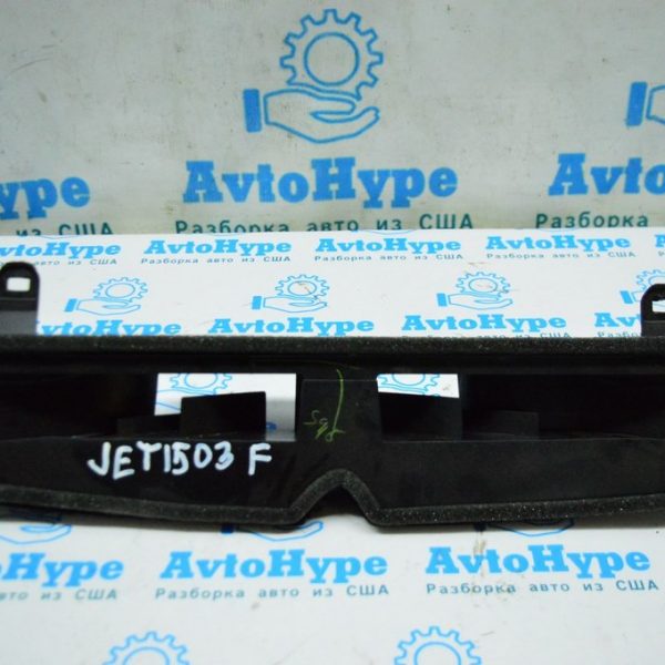 Воздуховод лобового стекла VW Jetta 11-18 USA 5C7819081