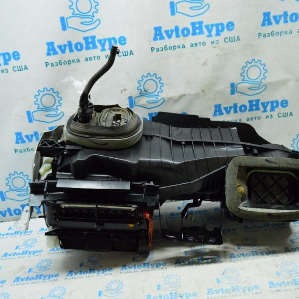 Испаритель VW Jetta 11-18 USA 1K1-820-103-E
