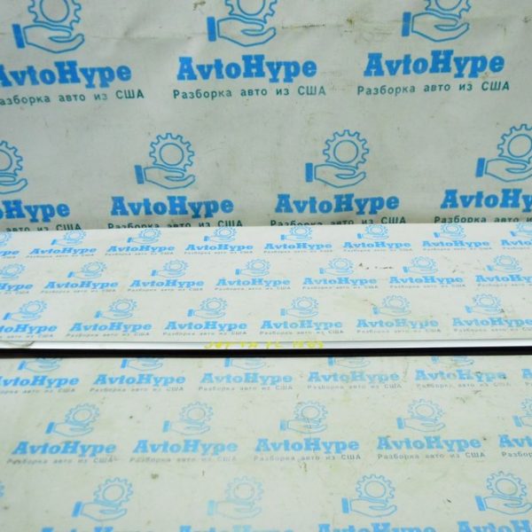 Молдинг дверь-стекло центральный перед лев VW Jetta 11-18 USA хром 5C6-837-475-C-3Q7