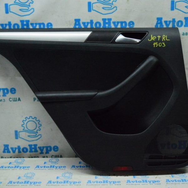 Обшивка двери (карточка) зад лев VW Jetta 11-18 USA черн (03) 5C6-867-211-AD-HON