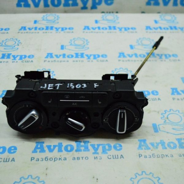 Управление климат-контролем VW Jetta 11-18 USA с подогревом 5C0-820-047-DA-XSH