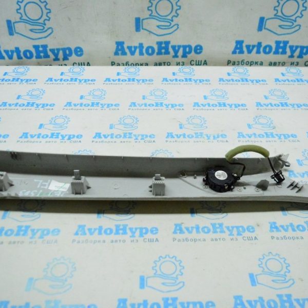 Накладка передней стойки левая VW Jetta 11-18 USA серая 5C6-867-233-Q-5T5