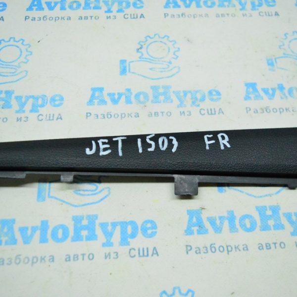 Обшивка торпеды прав вертикальная VW Jetta 11-18 USA 5c6868238