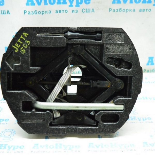 Набор инструмента (комплект) VW Jetta 11-16 USA (03) 5C0-011-031-B