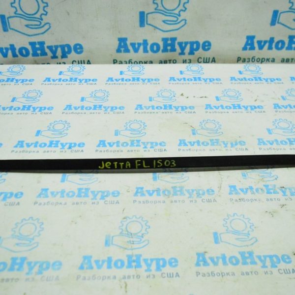 Молдинг лобового стекла лев VW Jetta 15-18 USA 5C6-854-327-C-5AP