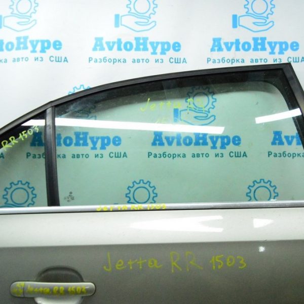 Молдинг дверь-стекло центральный зад прав VW Jetta 11-18 USA хром 5C6-839-476-B-3Q7