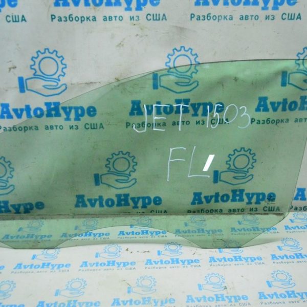 Стекло двери перед лев VW Jetta 11-18 USA 5C6-845-201-C