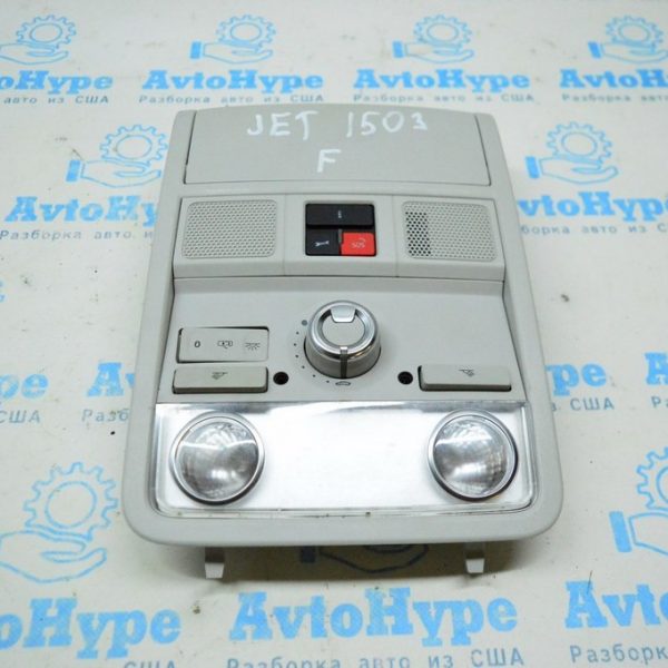 Плафон освещения перед VW Jetta 11-18 USA под люк сер 1K0-947-106-P-WRC