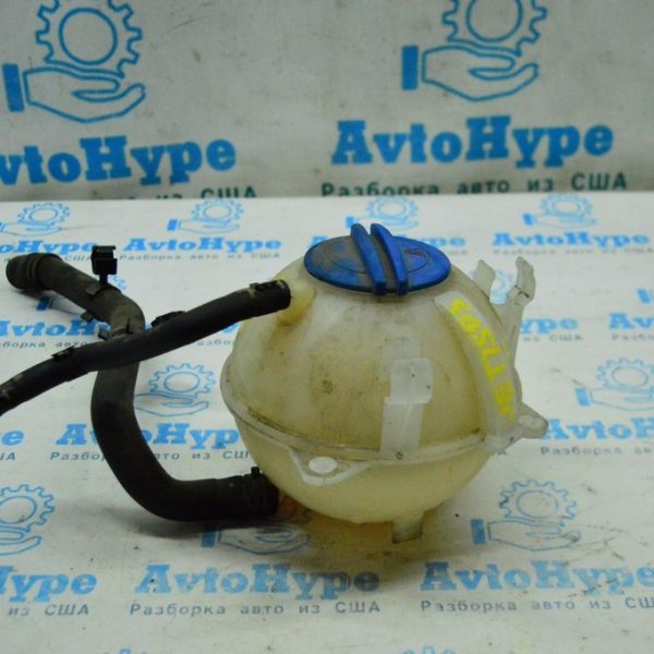 Расширительный бачок охлаждения VW Jetta 11-18 USA 1K0-121-407-F
