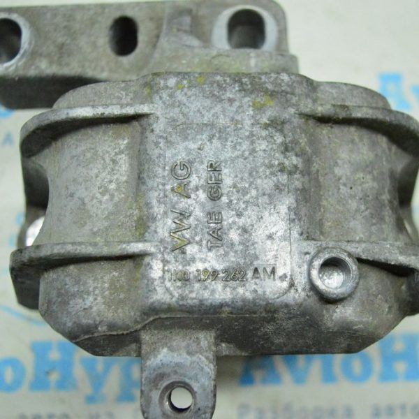 Подушка двигателя правая VW Jetta 11-18 USA 1.8 2.0 (03) 1K0-199-262-AM