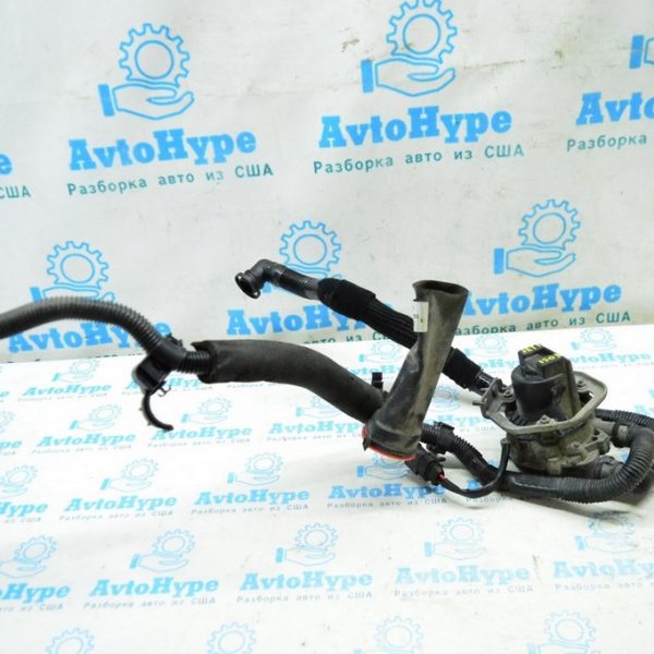 Насос воздушный VW Jetta 11-14 USA 1.8 2.0 2.5 07K-131-333-A