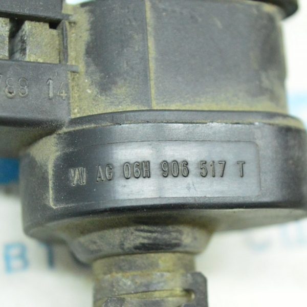 Клапан вентиляции топлива VW Jetta 11-18 USA (01) 06h906517t