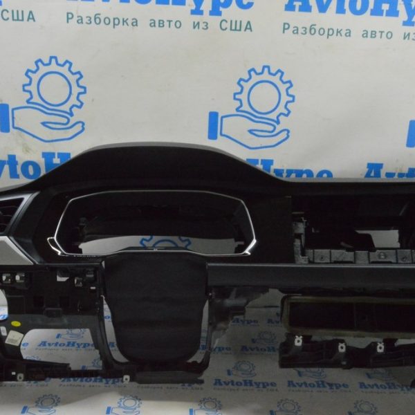 Накладка передней панели обрамления щитка приборов VW Jetta 19-22 черный глянец, с воздуховодо 17B858019AJTC