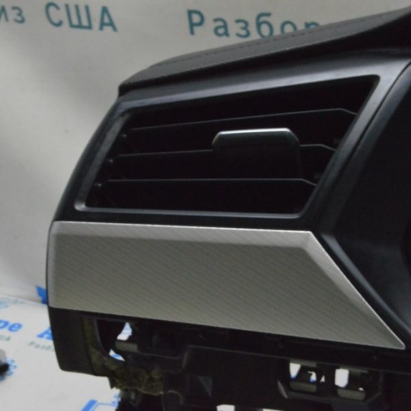 Накладка передней панели левая VW Jetta 19- серая 17B857506RM5