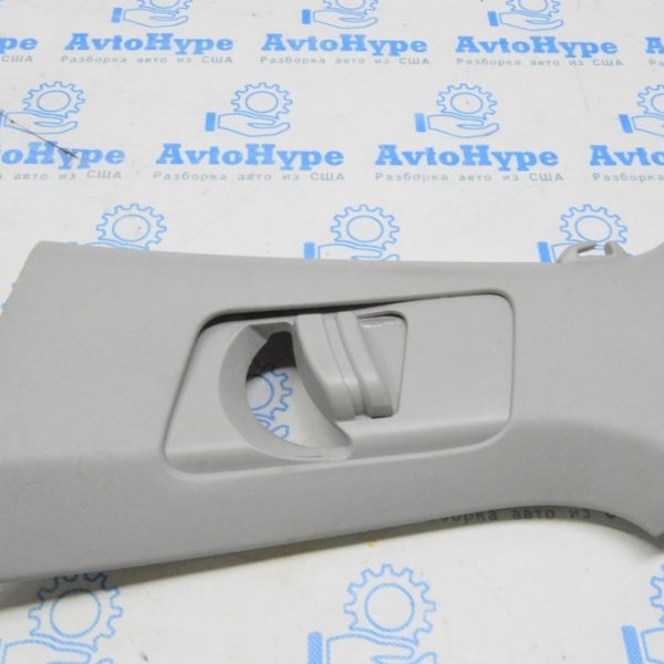 Накладка центральной стойки верхняя (ремень) левая VW Jetta 19- серая 17A-867-243-D-RM5