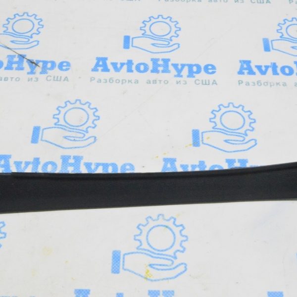 Накладка передней стойки правая средняя VW Jetta 19- черн 17A868224RM5