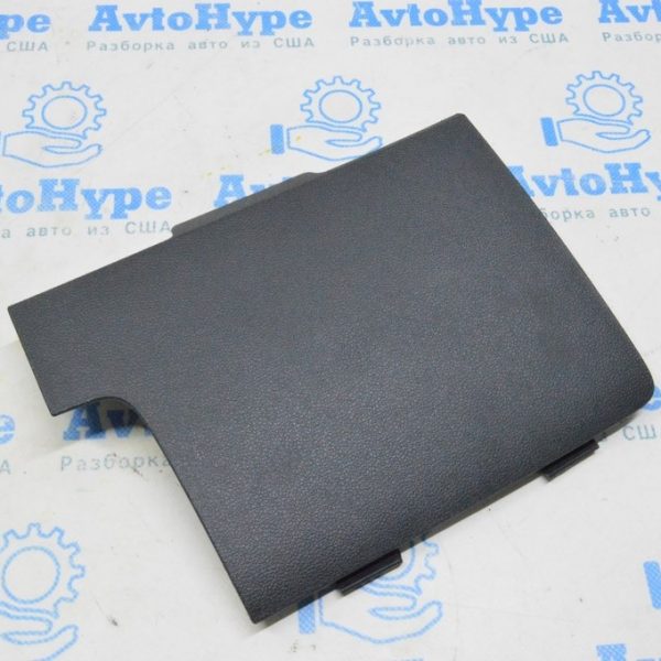 Крышка накладки коленей водителя VW Jetta 19- чёрный 17B 857 506 A82V