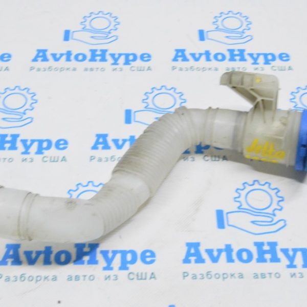 Горловина бачка омывателя VW Jetta 19-24 2 части, без бачка, с крышкой и фильтром