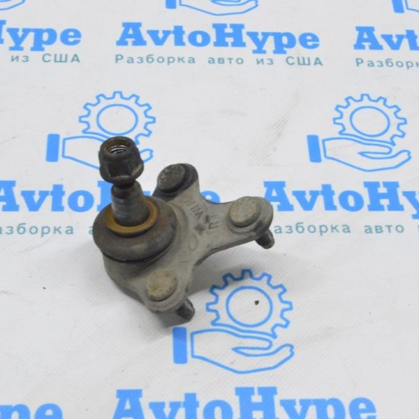 Шаровая опора правая VW Jetta 19-24 (02) 5Q0407366E