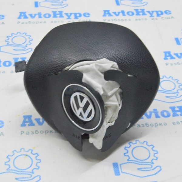 Подушка безопасности airbag в руль водительская VW Jetta 19- стрельнувшая (02) 5GM880201C81U