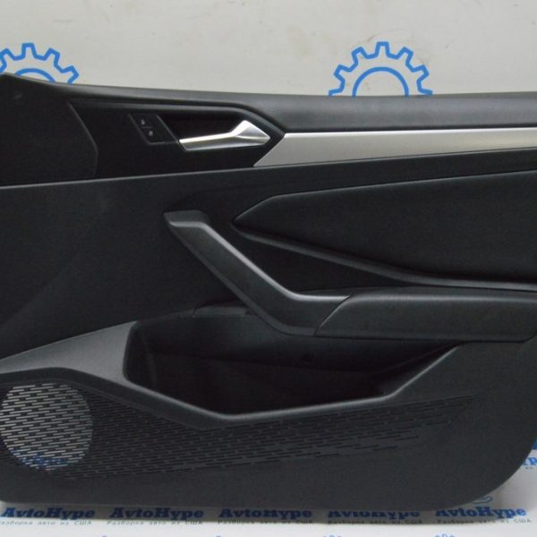 Обшивка двери (карточка) перед прав VW Jetta 19- черн (02) примята 17B-867-012-Q-RRW