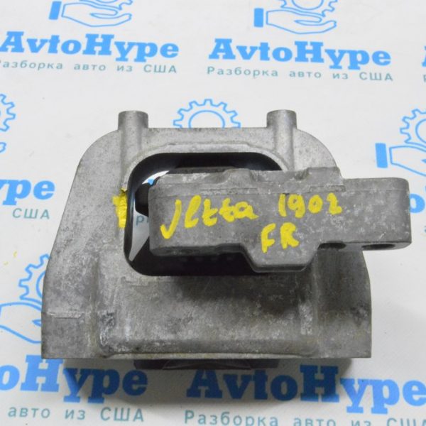 Подушка двигателя правая VW Jetta 19- (02) сломано ухо, потрескана, нет фрагмента 5Q0199262BN