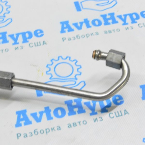 Топливная трубка VW Jetta 19-24 1.4T на рейку 04E 130 241 AM