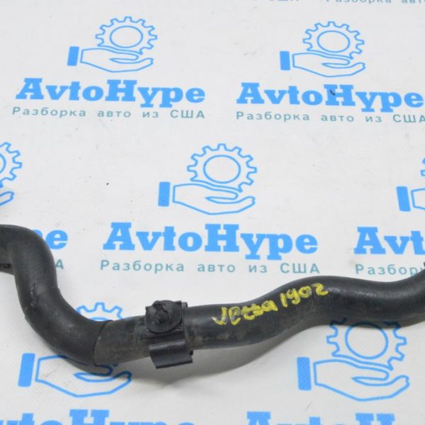 Патрубок охлаждения VW Jetta 19- 5QM122109G