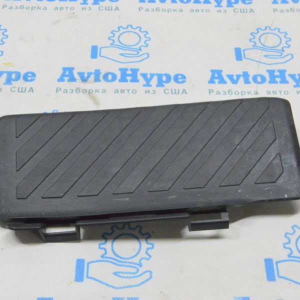 Подставка под ногу VW Jetta 19-24 черн 5Q1864777C4PK