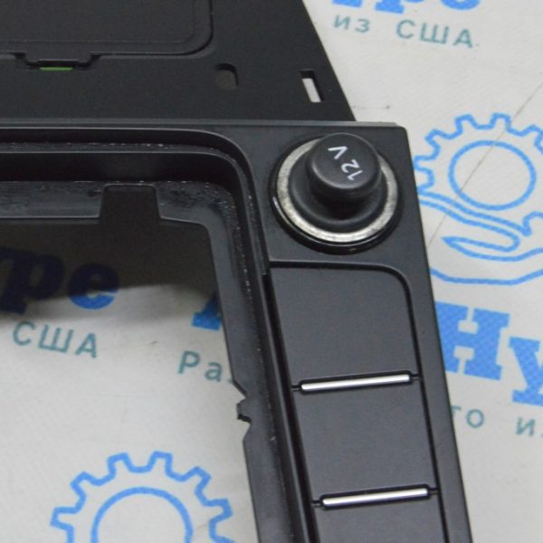 Прикуриватель центральной консоли VW Jetta 19-24 1K0919309