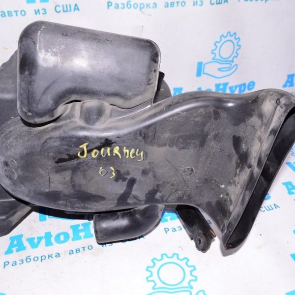 Воздухоприемник Dodge Journey 11- 3.6 68045126ac 68224902AB