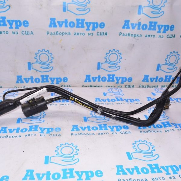 Заливная горловина топливного бака Dodge Journey 11- 5147108AA