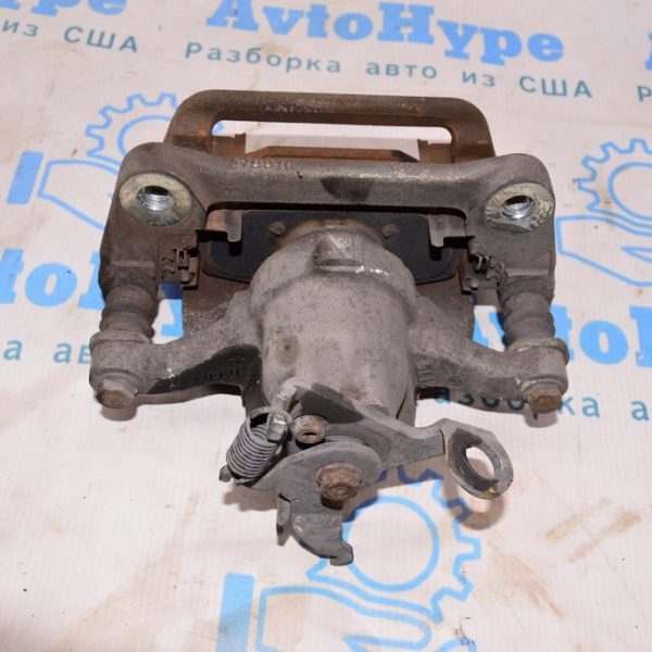 Суппорт зад прав Dodge Journey 11- 68159524AA