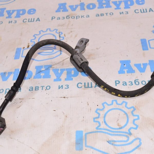 Тормозной шланг перед прав Dodge Journey 11- 68171892AB
