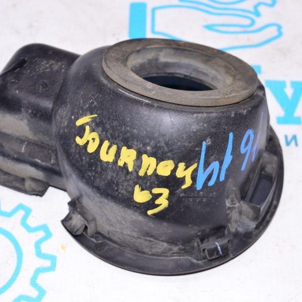 Корпус лючка бензобака Dodge Journey 11- 05178277ac