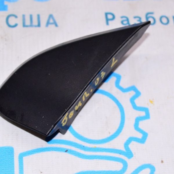 Треугольник накладка крыла перед лев Dodge Journey 11- 5178151AD