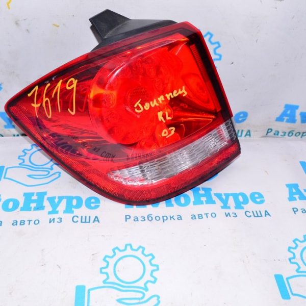 Фонарь внешний (крыло) левый Dodge Journey 11- LED (03) 68078465AD