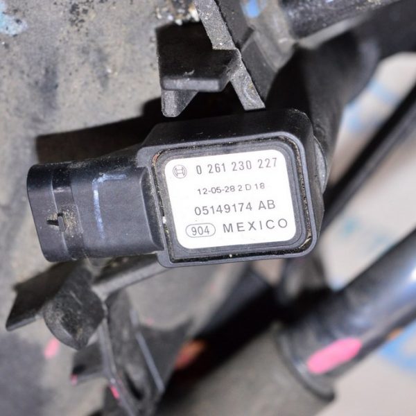 Датчик давления воздуха на коллекторе Dodge Journey 11- 3.6 05149174AB