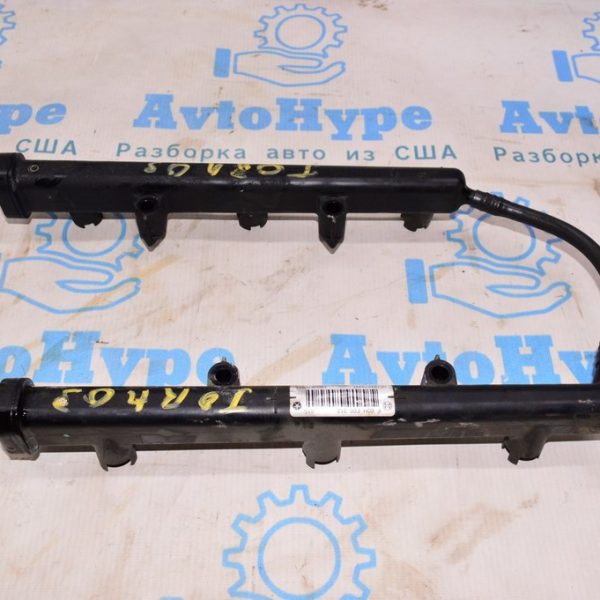 Топливная рейка Dodge Journey 11- 3.6 5184079AD