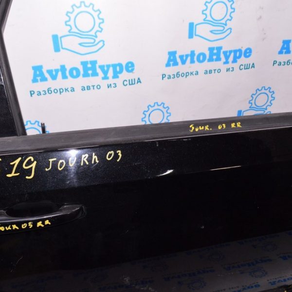 Молдинг дверь-стекло центральный зад прав Dodge Journey 11- 5076858AJ