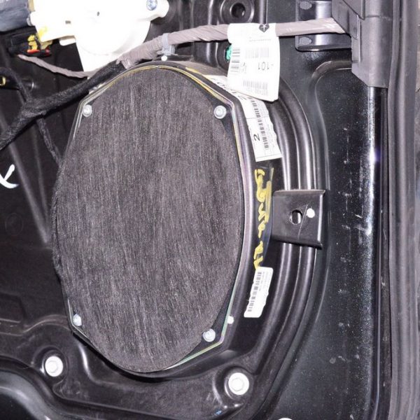 Динамик зад лев Dodge Journey 11- 5064358AB