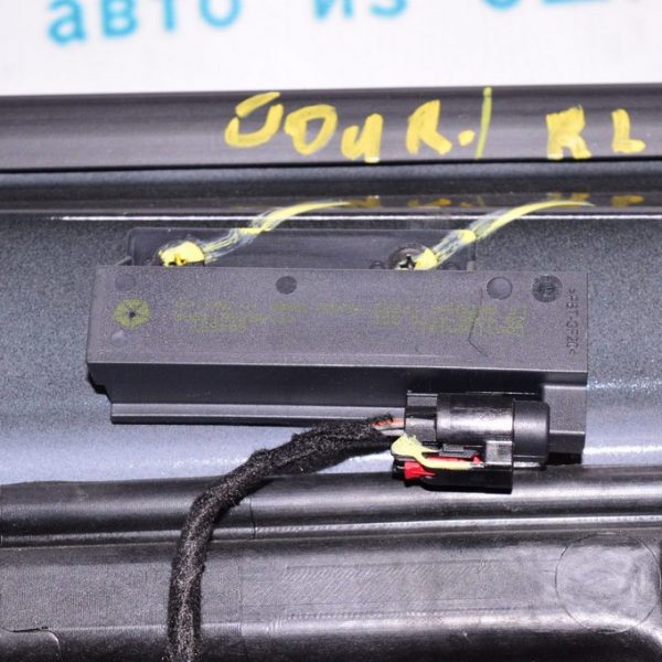 KEYLESS ENTRY ANTENNA AMPIFIER Dodge Journey 11- дверь зад лев 68068148AA