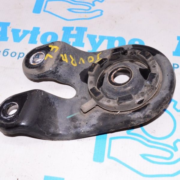 Лопух переднего подрамника лев Dodge Journey 11- 5151015AA