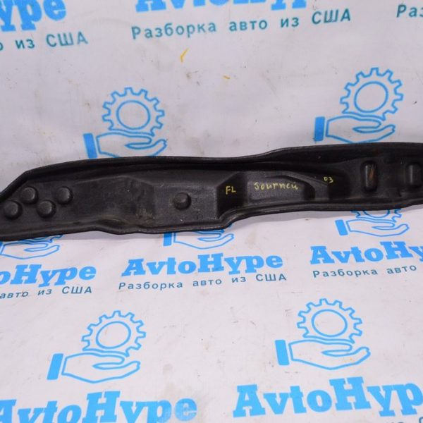 Уплотнитель крыла дверь-крыло лев Dodge Journey 11- 5178089AB