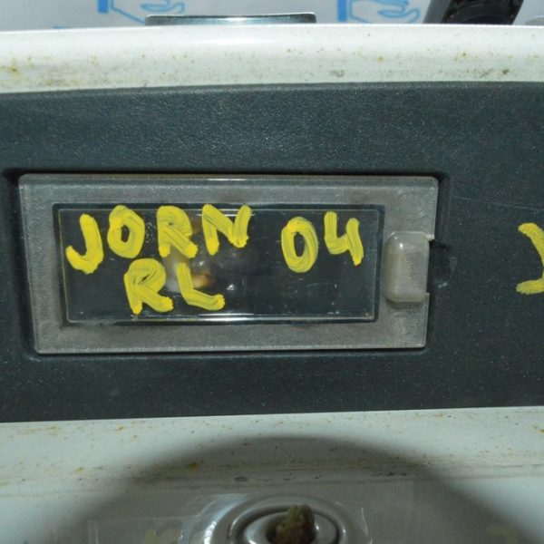 Подсветка номера лев Dodge Journey 11- 68188219AA