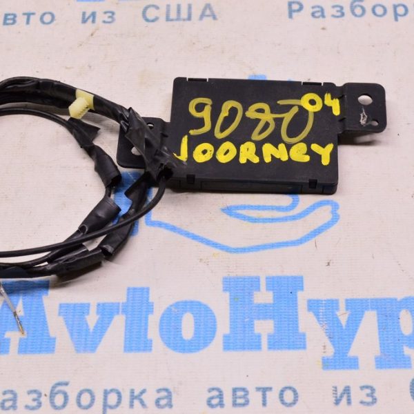 Remote Start And Keyless Entry Antenna Dodge Journey 11- (03) 68067582AC