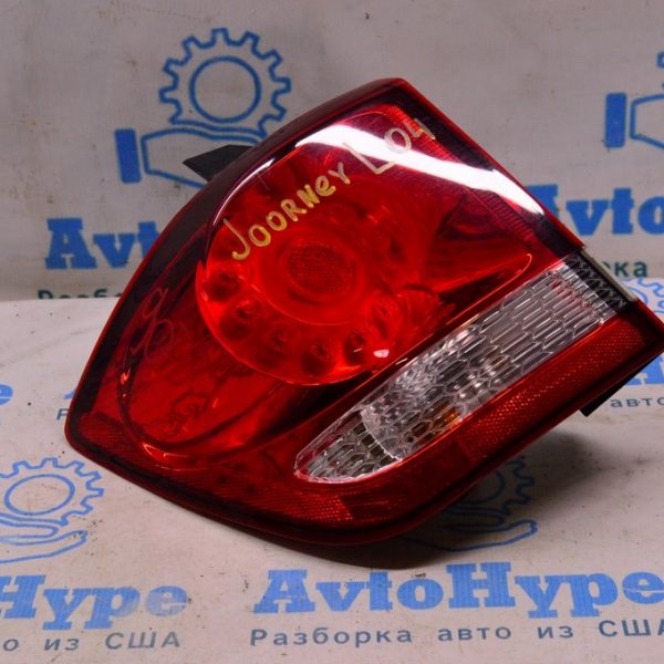 Фонарь внешний (крыло) левый Dodge Journey 11- LED (04) 68078465AD