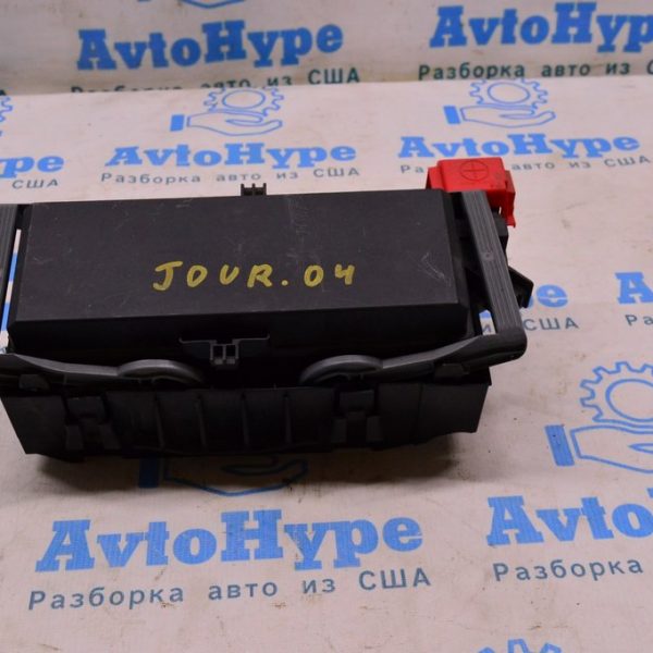 Блок предохранителей подкапотный Dodge Journey 11- 3.6 (04) 68079356AB