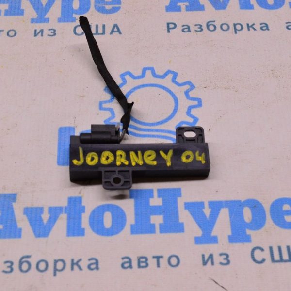 KEYLESS ENTRY ANTENNA AMPIFIER Dodge Journey 11- 68051315AB